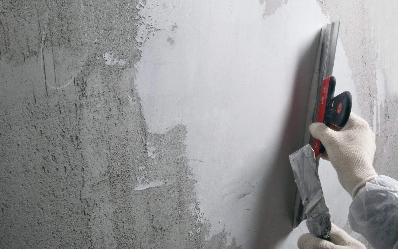 Commercial interior repair and maintenance work